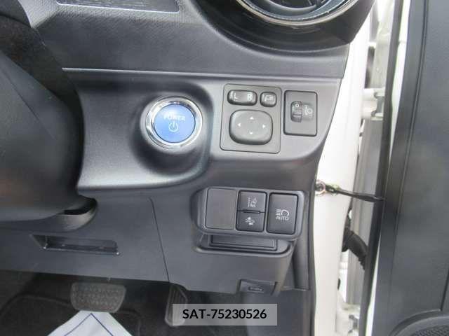 Toyota AQUA 2019-05 314083-9