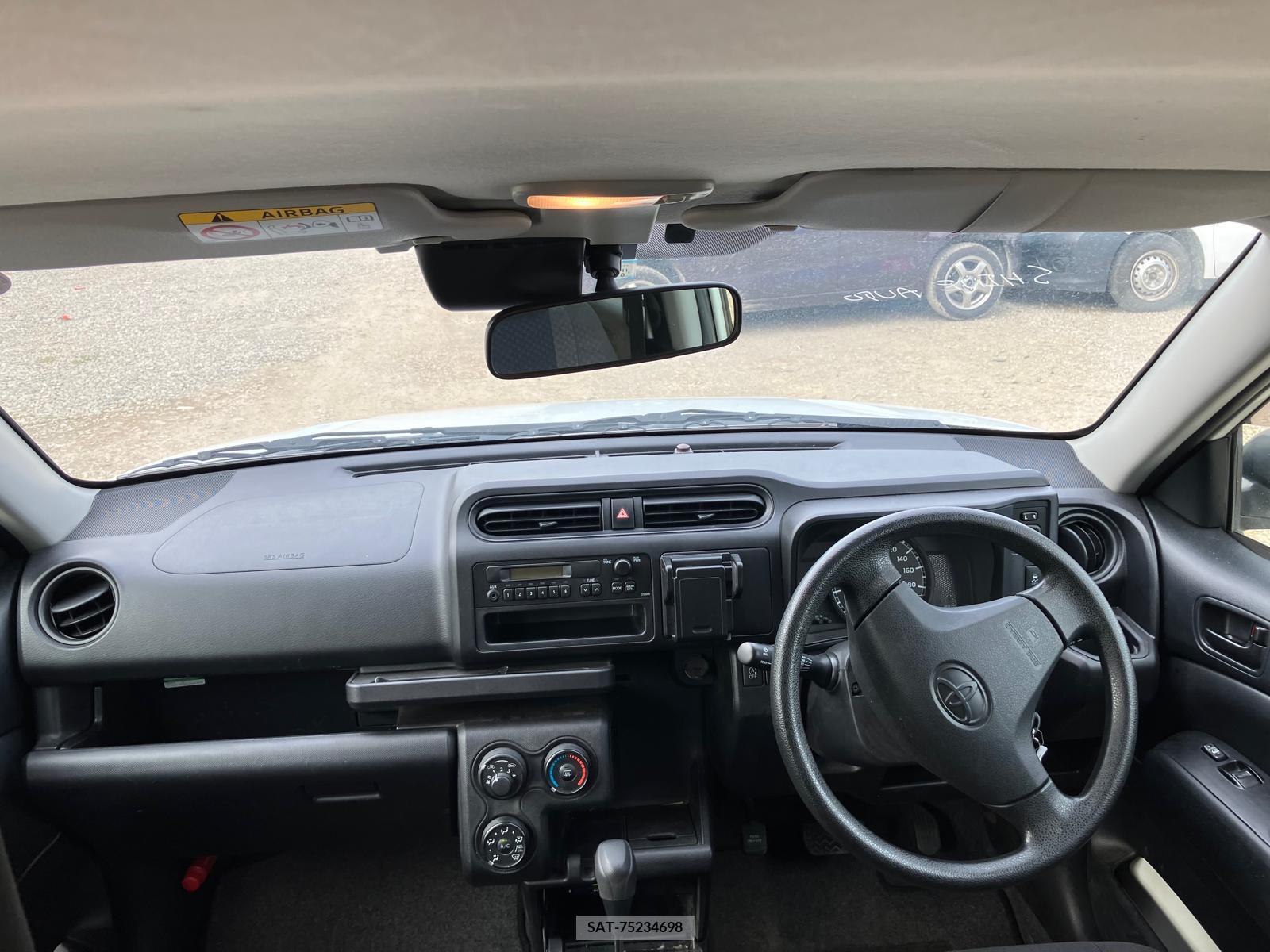 Toyota PROBOX VAN 2018-04 258311-11