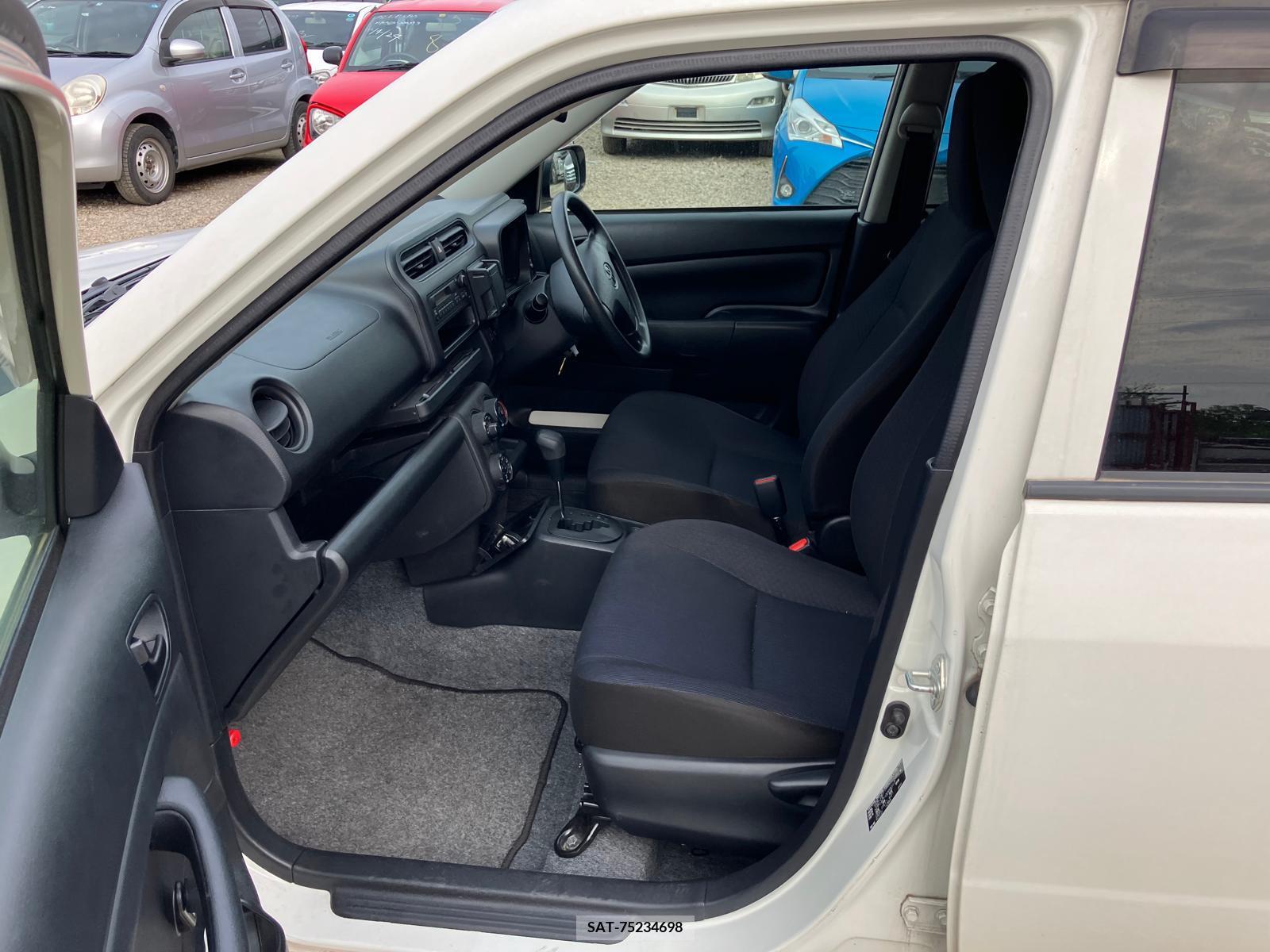 Toyota PROBOX VAN 2018-04 258311-7