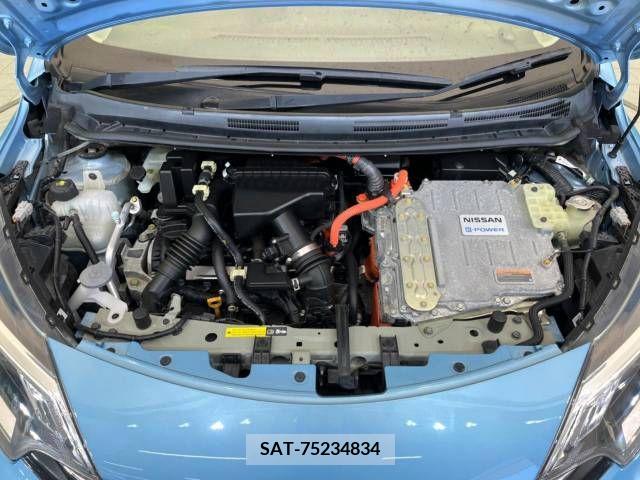 Nissan NOTE 2017-01 305349-18