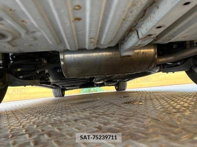 Toyota ESTIMA 2008-04 381165-18