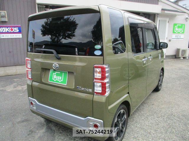 Daihatsu WAKE 2015-09 435729-2