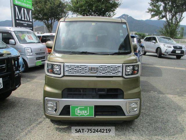 Daihatsu WAKE 2015-09 435729-26