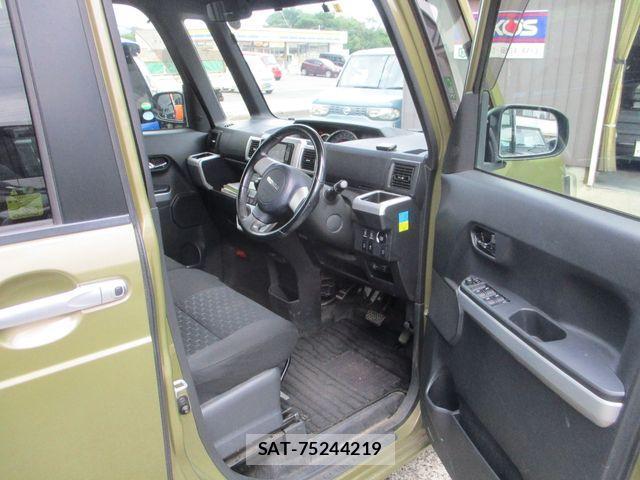 Daihatsu WAKE 2015-09 435729-12
