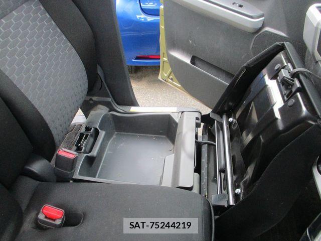 Daihatsu WAKE 2015-09 435729-20