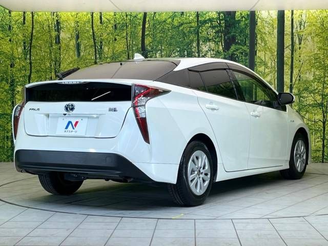 Toyota PRIUS 2016-06 188057-17