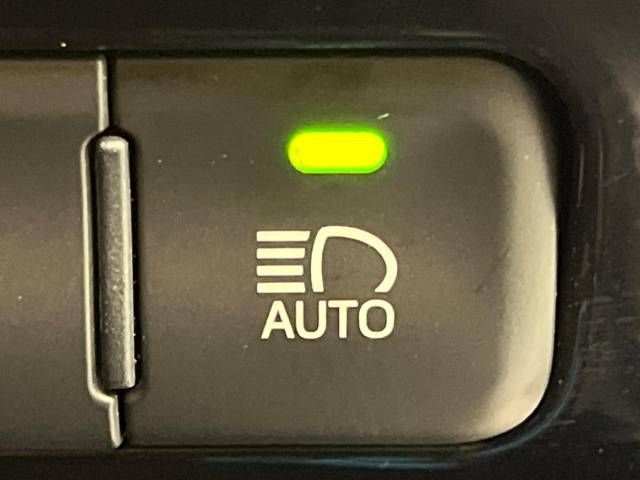 Toyota PRIUS 2016-06 188057-5