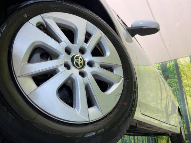 Toyota PRIUS 2016-06 188057-13