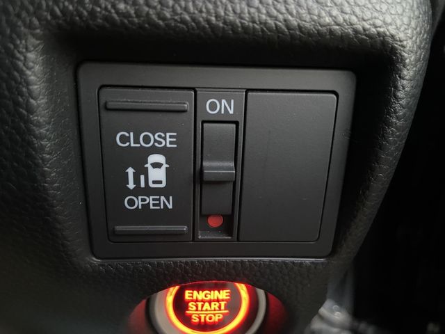 Honda N BOX CUSTOM 2019-06 17195-16