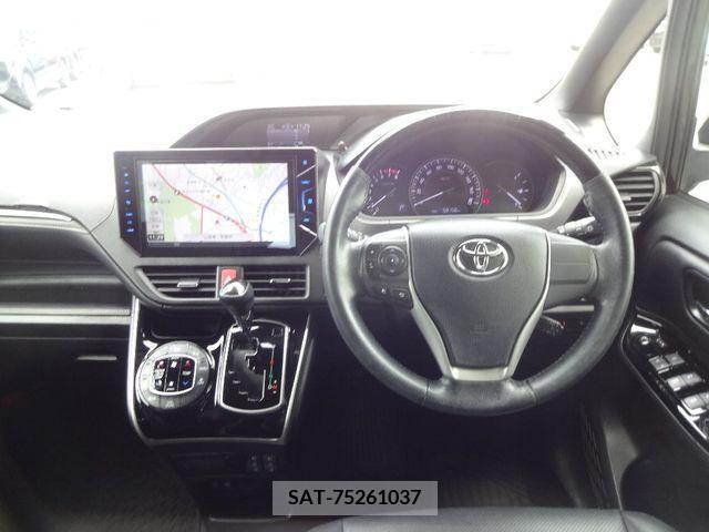 Toyota ESQUIRE 2017-12 330817-10