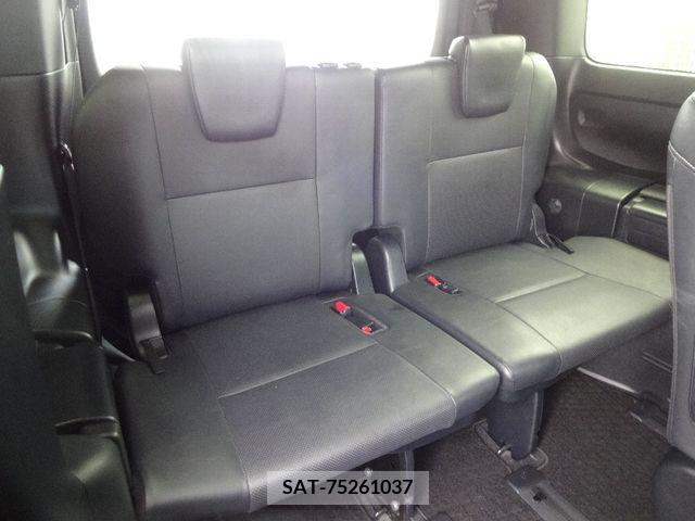 Toyota ESQUIRE 2017-12 330817-7
