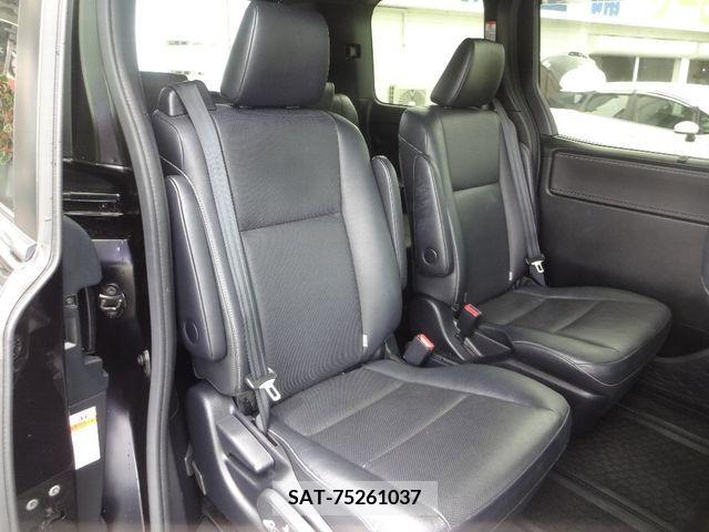 Toyota ESQUIRE 2017-12 330817-6