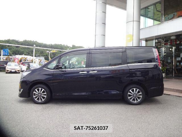 Toyota ESQUIRE 2017-12 330817-4