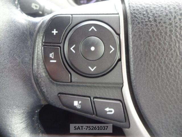 Toyota ESQUIRE 2017-12 330817-19