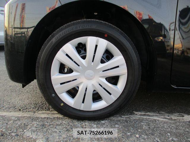 Daihatsu TANTO 2023-10 235302-15
