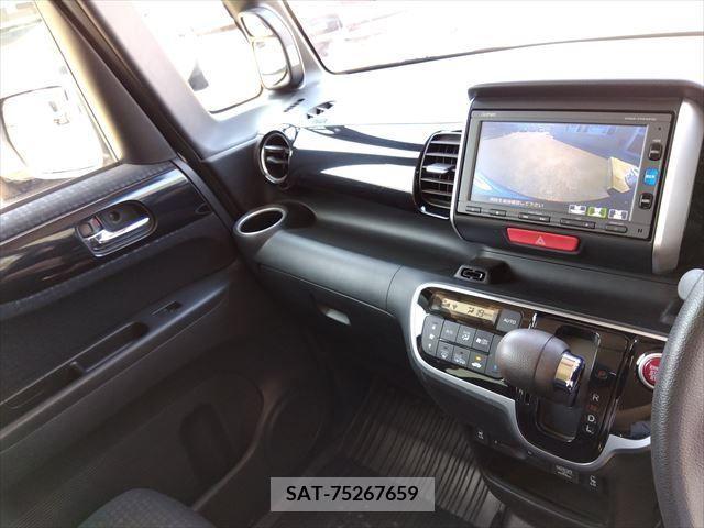 Honda N BOX CUSTOM 2017-05 279052-18