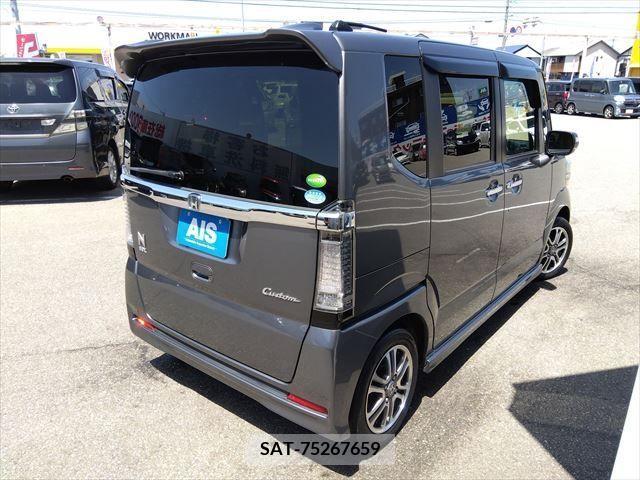 Honda N BOX CUSTOM 2017-05 279052-2