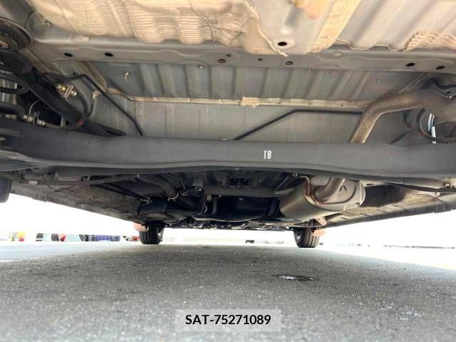 Honda N BOX 2018-03 306966-19