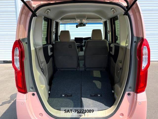 Honda N BOX 2018-03 306966-10