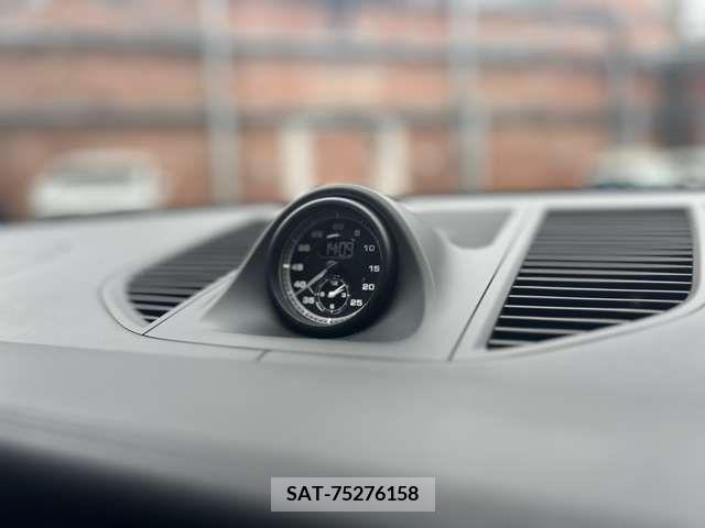 Porsche MACAN 2022-02 238848-1