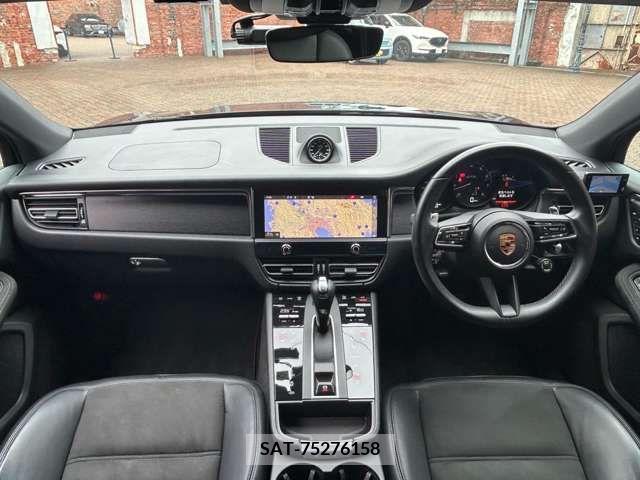 Porsche MACAN 2022-02 238848-15