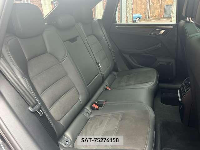 Porsche MACAN 2022-02 238848-4