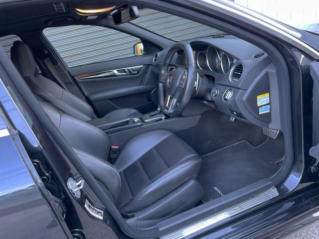 Amg C-CLASS 2011-10 26776-19