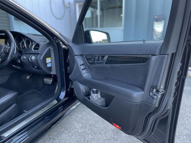 Amg C-CLASS 2011-10 26776-18