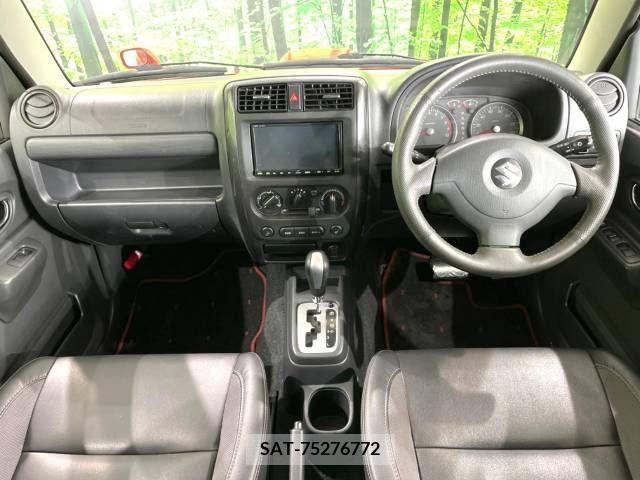 Suzuki JIMNY 2011-10 256492-1