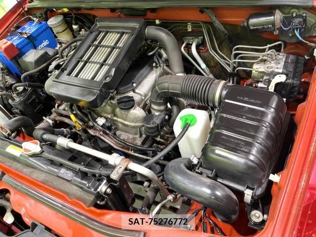 Suzuki JIMNY 2011-10 256492-18