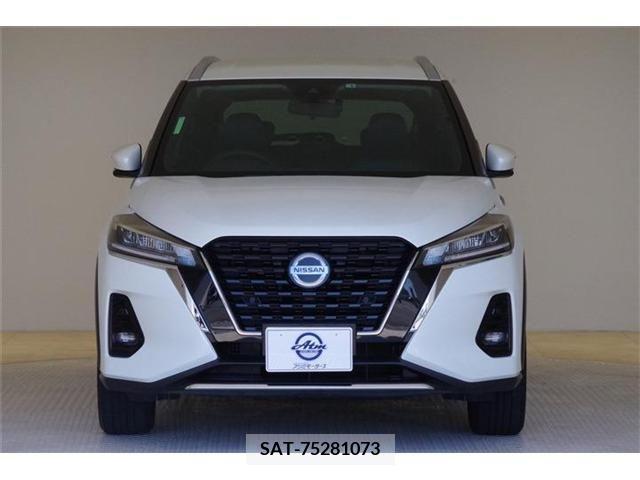Nissan KICKS 2022-05 380518-24
