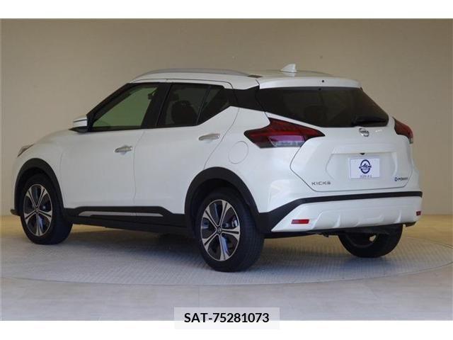 Nissan KICKS 2022-05 380518-20