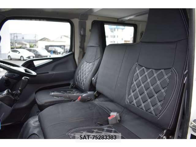 Mitsubishi CANTER 2015-12 263544-10