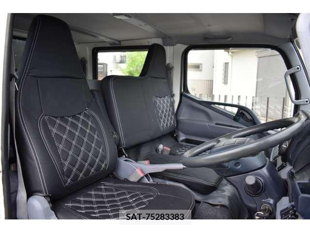 Mitsubishi CANTER 2015-12 263544-9
