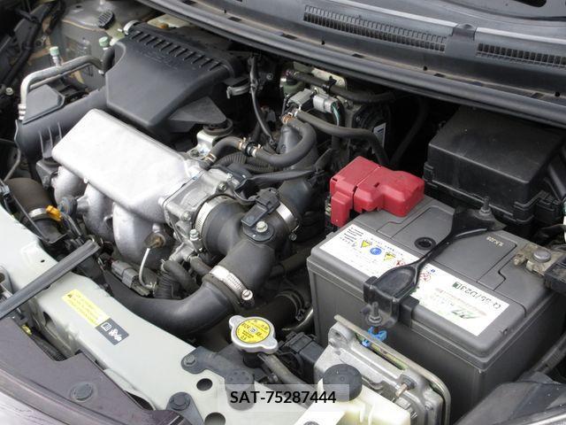 Nissan NOTE 2013-09 381940-27