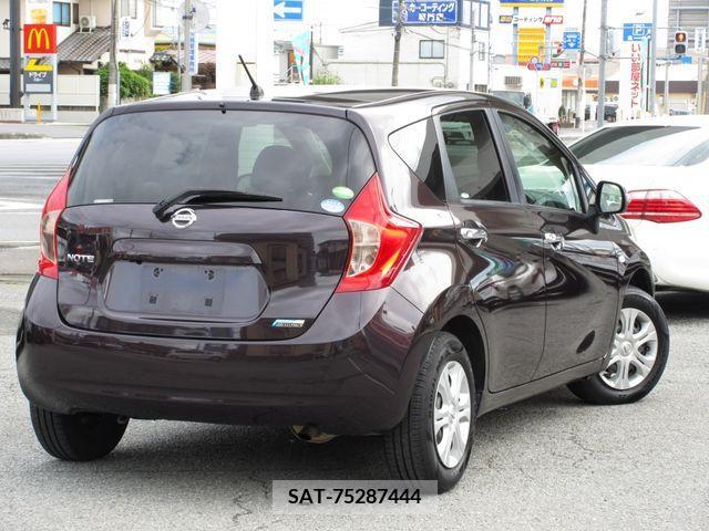 Nissan NOTE 2013-09 381940-2