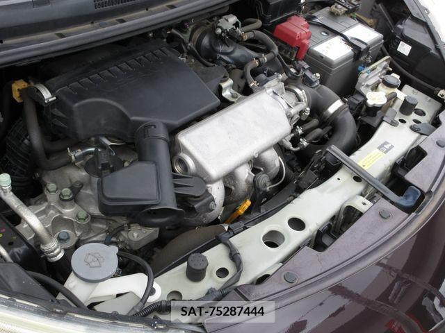 Nissan NOTE 2013-09 381940-26