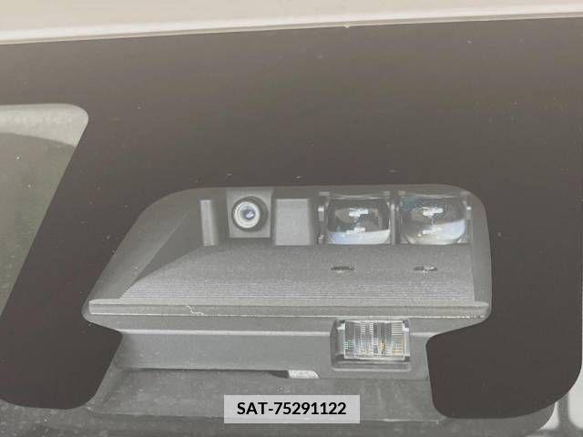 Suzuki WAGON R 2018-03 370901-2