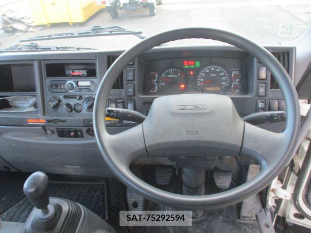 Isuzu FORWARD 2017-03 206836-16