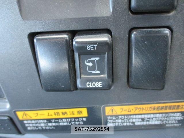 Isuzu FORWARD 2017-03 206836-19