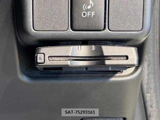 Toyota AQUA 2013-07 356209-6
