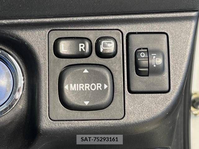 Toyota AQUA 2013-07 356209-5