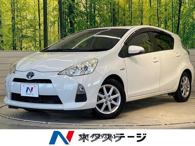 Toyota AQUA 2013-07 356209-0
