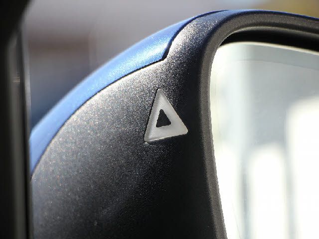 Bmw 3 SERIES 2016-05 182992-11
