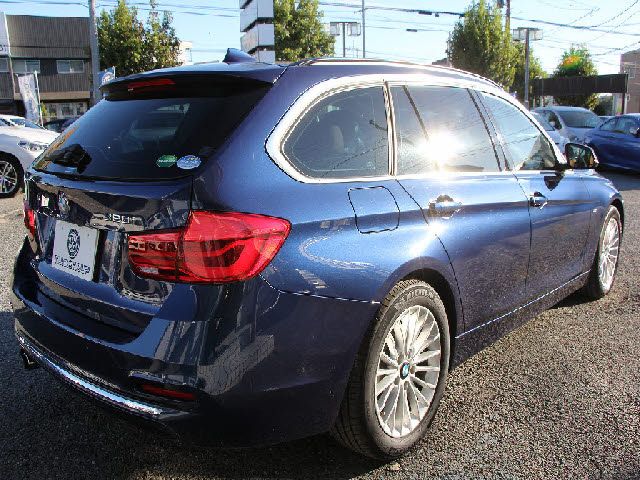 Bmw 3 SERIES 2016-05 182992-2