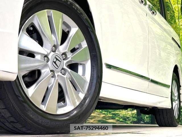 Honda e 2010-08 352726-13