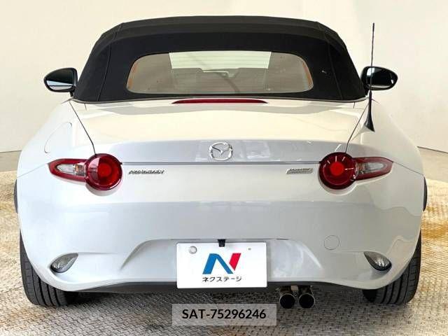 Mazda ROADSTER 2015-05 377005-15