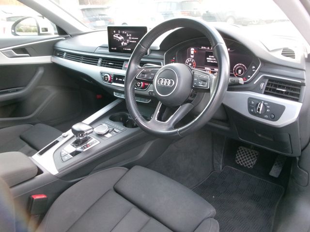 Audi A4 2018-03 195169-1