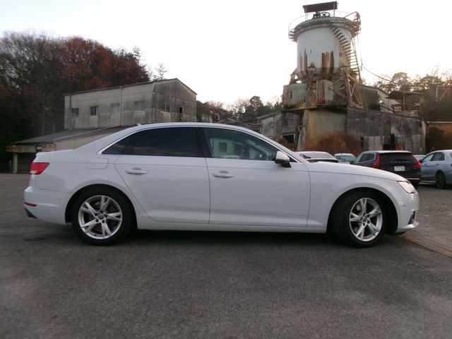 Audi A4 2018-03 195169-3