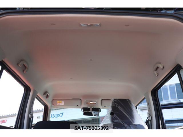 Suzuki HUSTLER 2023-09 249581-16